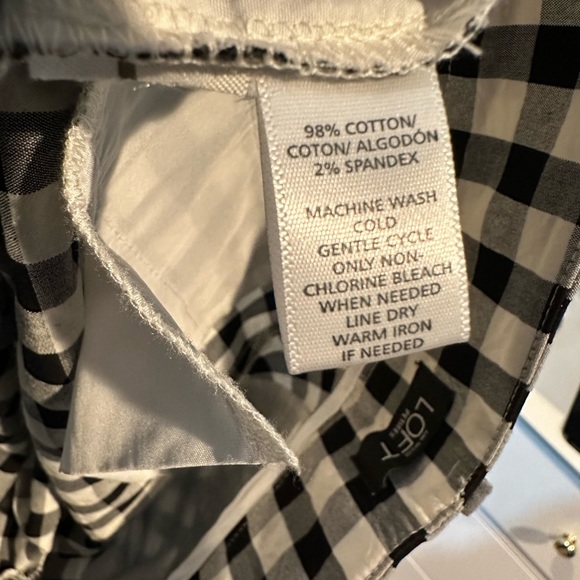 H & M Dark Blue/Cream Floral Printed Shorts - Picture 5 of 6